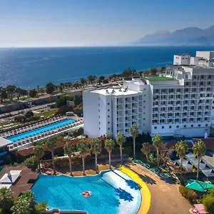 Su - Free Access To Largest Aqualand Antalya